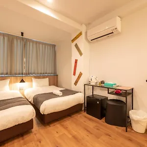 Yeah Namba Aparthotel