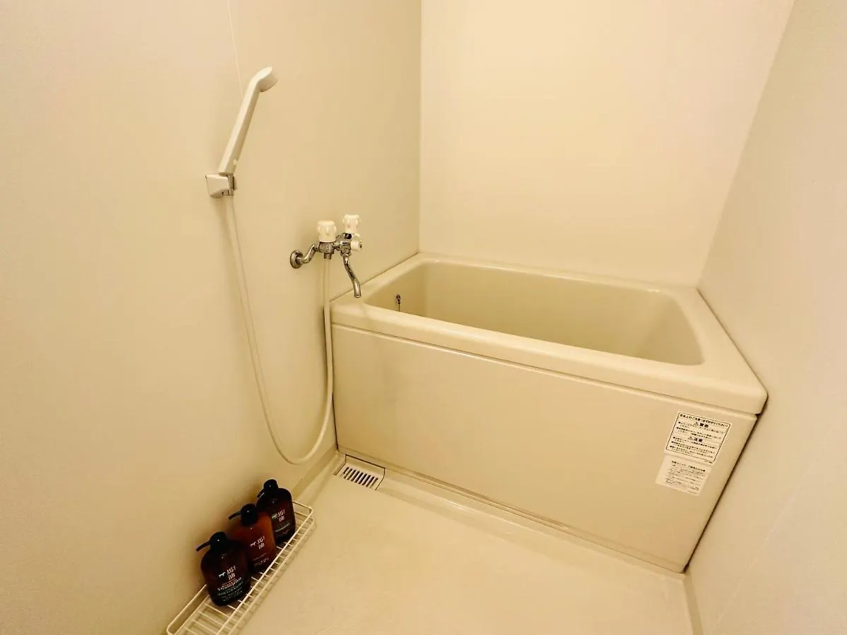 Lägenhet 603Gblhouse!黒門市場すぐ,目の前!道頓堀難波駅徒歩6分!大阪観光アクセス便利!